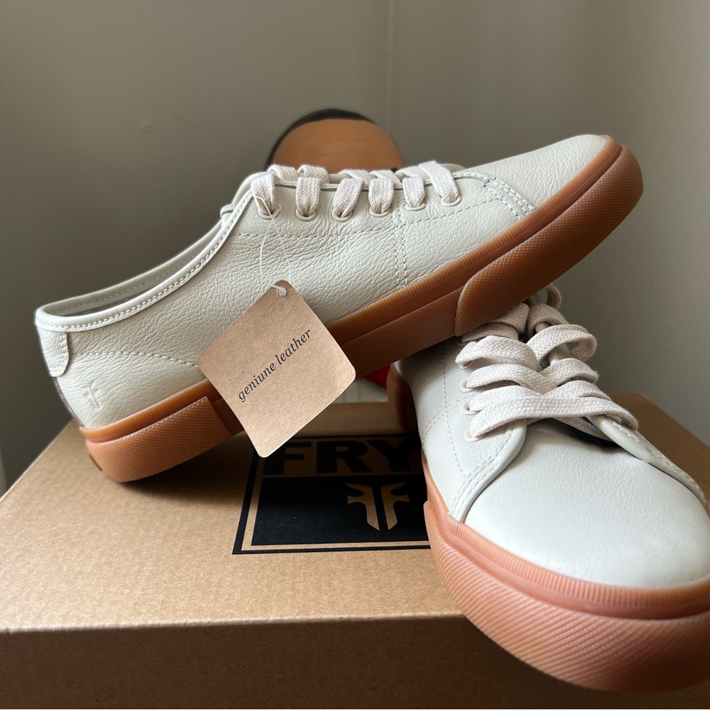 Frye women's White and Tan Sneakers - Picture 7 of 11